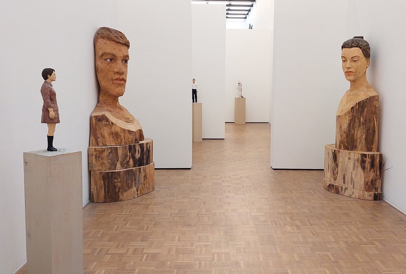 Kunsthal BG Stephan Balkenhol:  "Something is Happening"