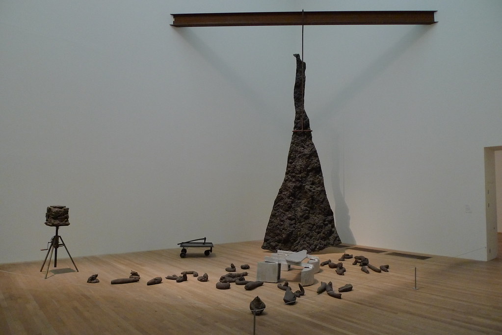 Bliksem met stag in its glare Tate Modern